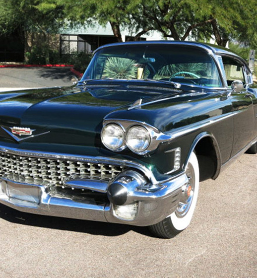 Cadillac Fleetwood Sixty-Special Sedan